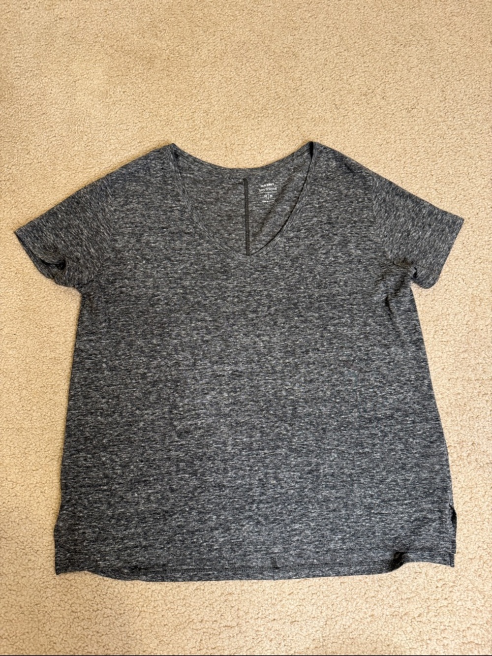 Old Navy Women's Short Sleeve V-Neck Top in Heather Gray